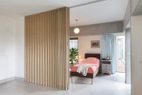 Lederfaltwand Schlafzimmer